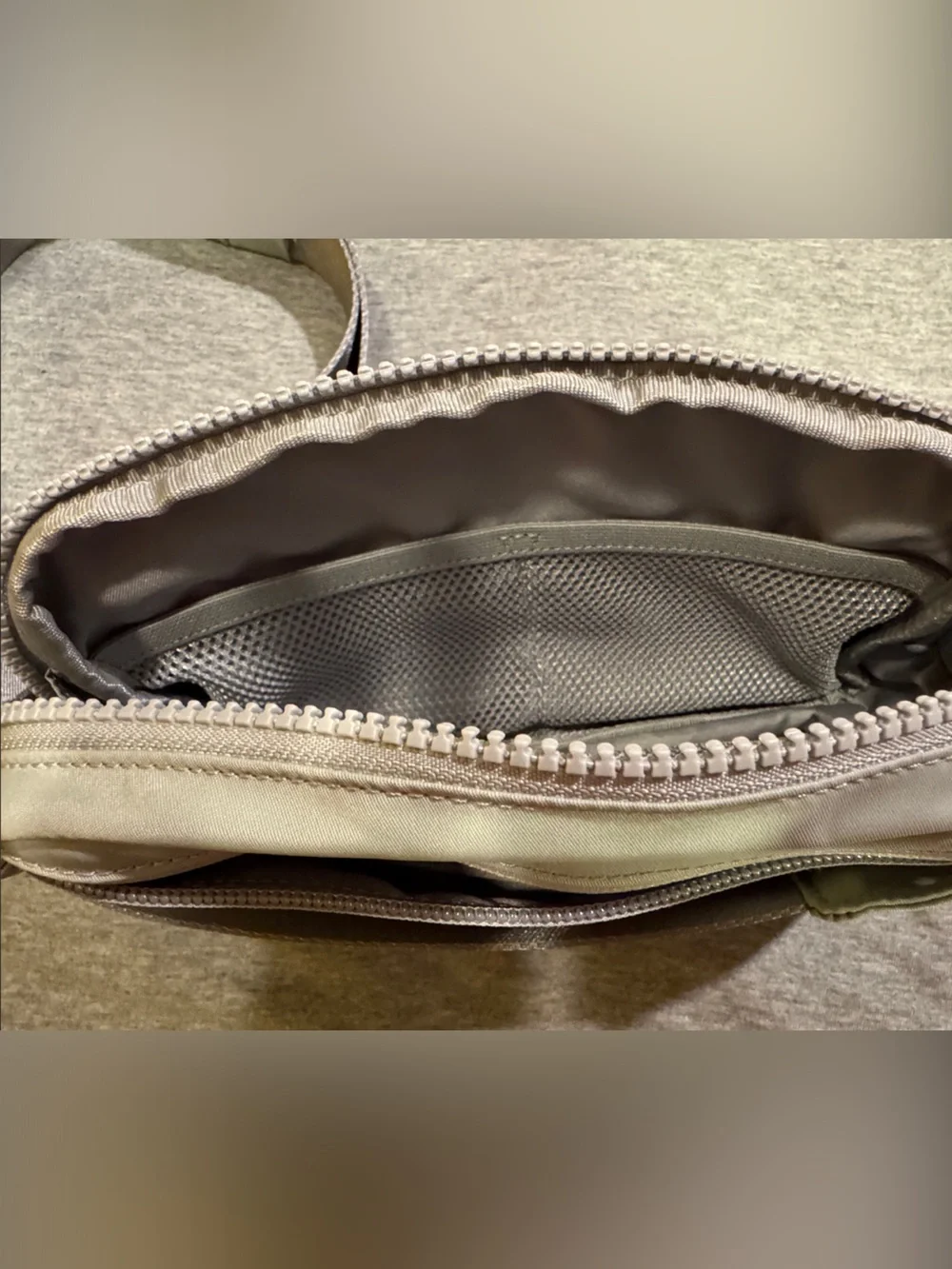 lululemon athletica Light Gray Everywhere Belt Bag Large New With Tags